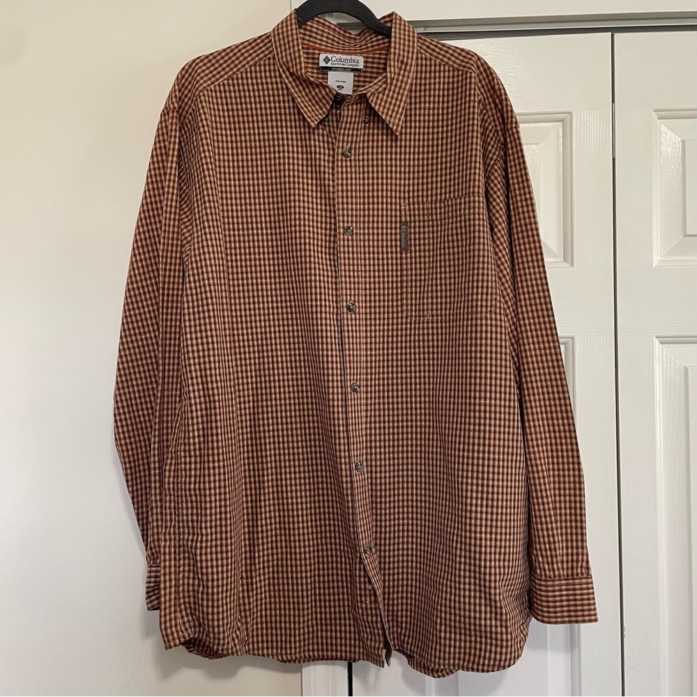 Columbia Long Sleeved Button Down Shirt Burgundy Tan Plaid Size XXL